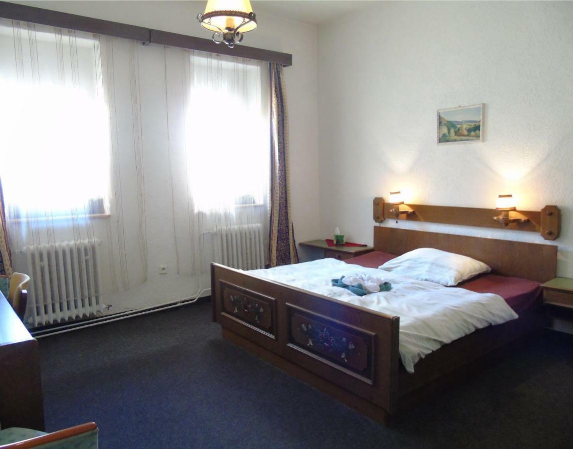 Gl Hotel Trutnov Exterior foto